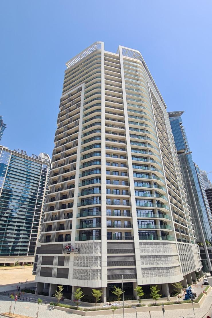 Keyrock Living - 1 Bedroom Apartments - Business Bay - Near Metro Station - Zada Tower Dubai Esterno foto